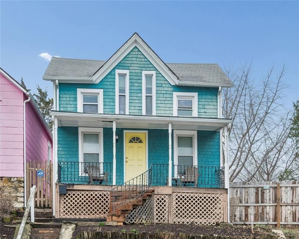 2516 Charlotte Street, Kansas City, MO 64108