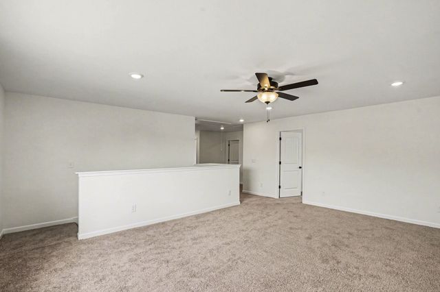 205 Hannah Lee Hill Rd, La Vergne, TN 37086