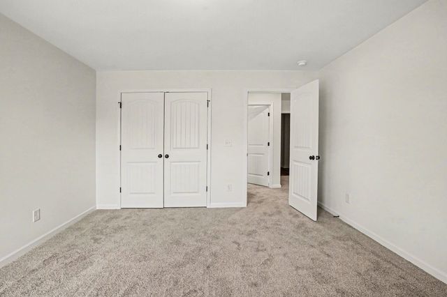 205 Hannah Lee Hill Rd, La Vergne, TN 37086