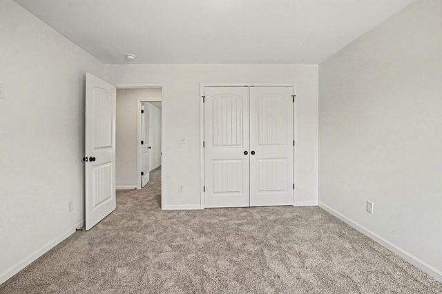 205 Hannah Lee Hill Rd, La Vergne, TN 37086