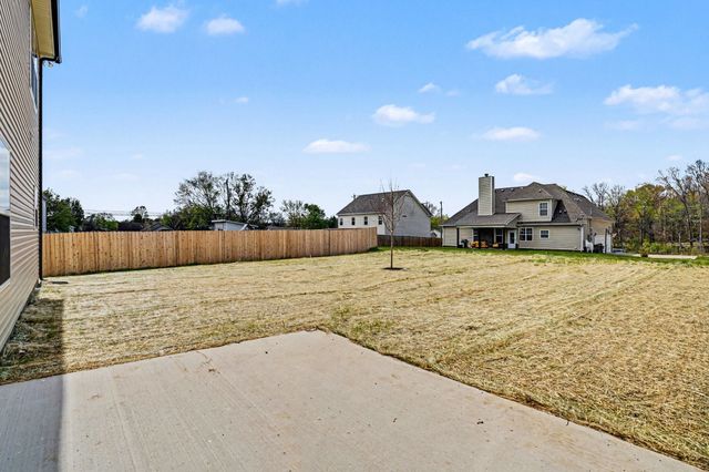 205 Hannah Lee Hill Rd, La Vergne, TN 37086