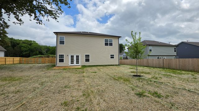 205 Hannah Lee Hill Rd, La Vergne, TN 37086