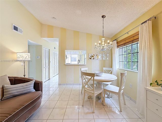 6466 SW 130th Pl 902, Miami, FL 33183