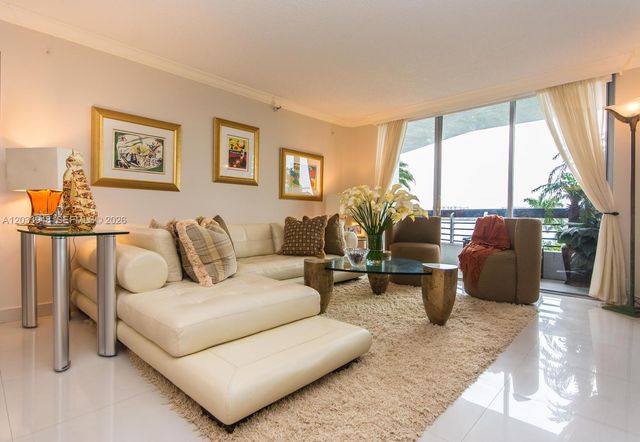 19101 NE 36th Court 504, Aventura, FL 33180