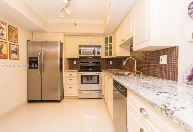 19101 NE 36th Court 504, Aventura, FL 33180
