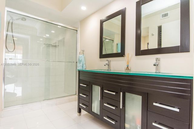 19101 NE 36th Court 504, Aventura, FL 33180