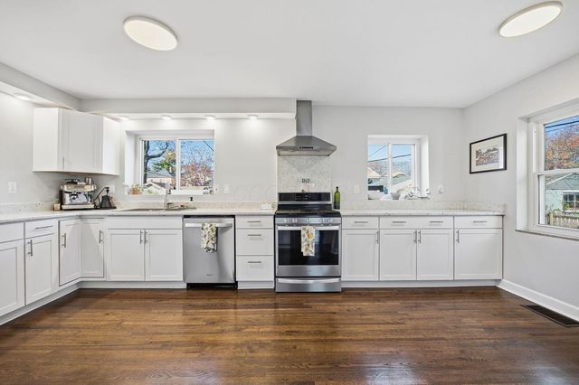 332 E Hinman Avenue, Columbus, OH 43207