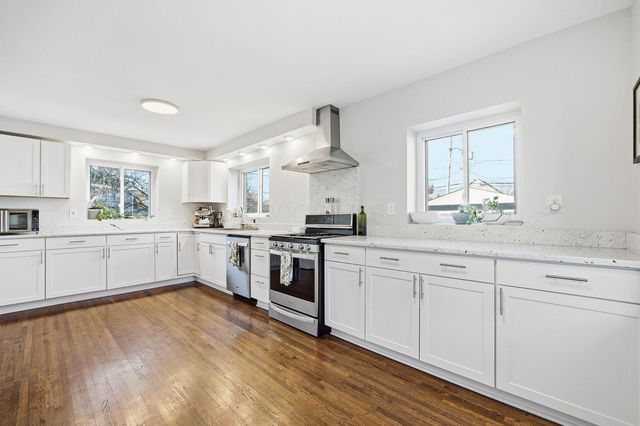 332 E Hinman Avenue, Columbus, OH 43207