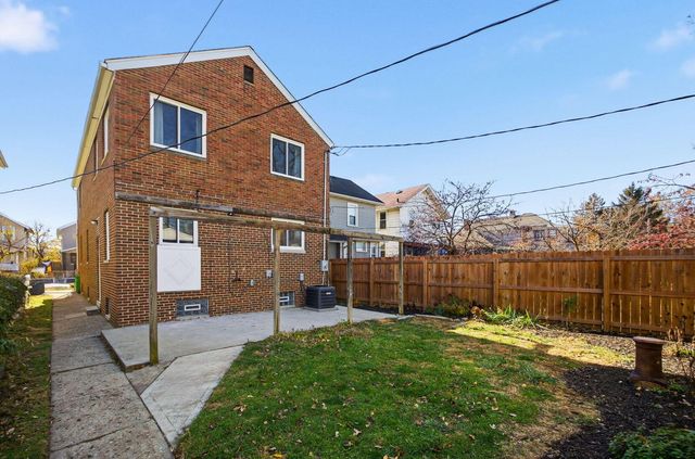 332 E Hinman Avenue, Columbus, OH 43207