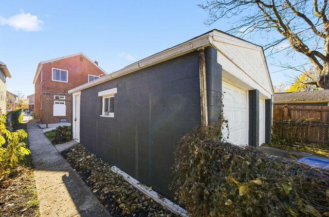 332 E Hinman Avenue, Columbus, OH 43207