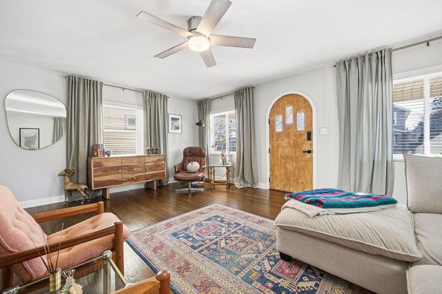 332 E Hinman Avenue, Columbus, OH 43207