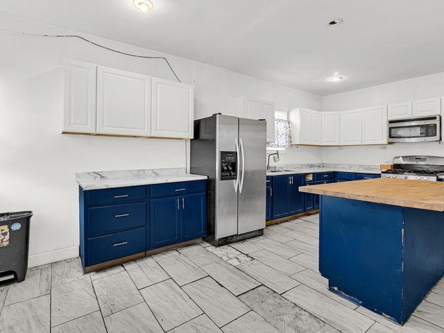 10149 S Wentworth Avenue, Chicago, IL 60628