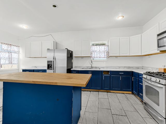 10149 S Wentworth Avenue, Chicago, IL 60628