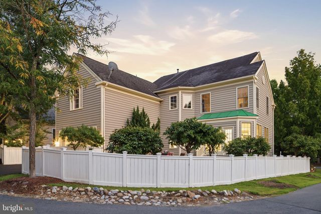 105 WATKINS OVERLOOK, Rockville, MD 20850