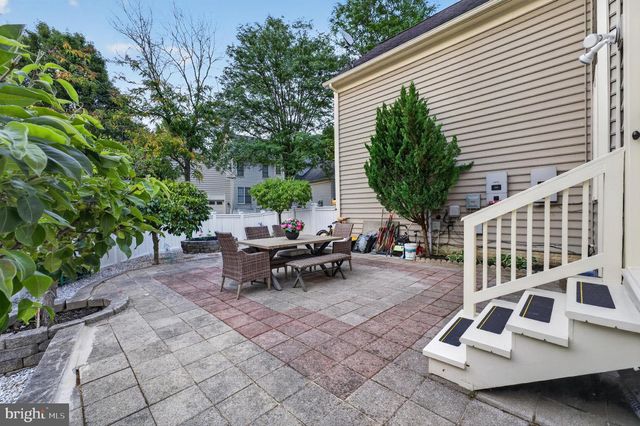 105 WATKINS OVERLOOK, Rockville, MD 20850