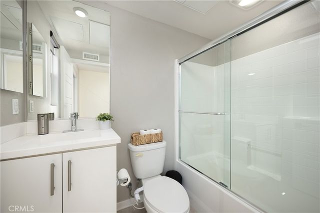 108 Cadence, Irvine, CA 92618