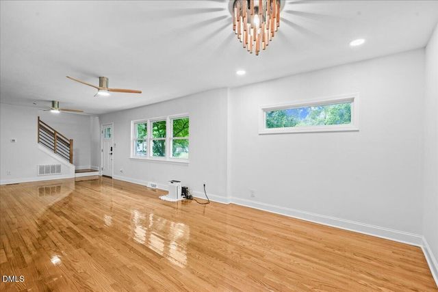 506 W Noble Street, Selma, NC 27576
