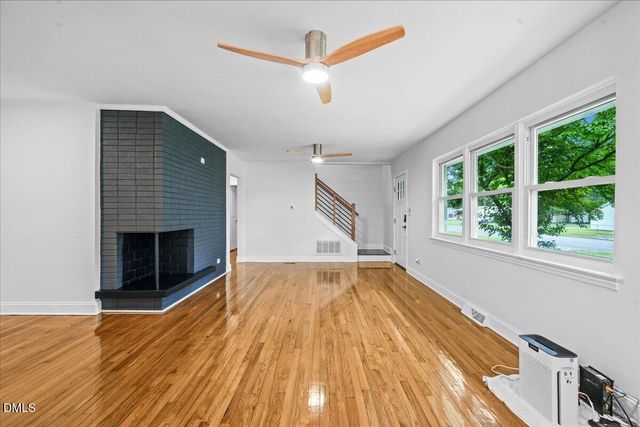 506 W Noble Street, Selma, NC 27576