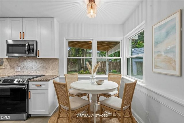 506 W Noble Street, Selma, NC 27576