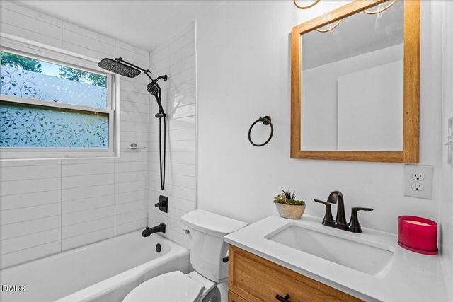 506 W Noble Street, Selma, NC 27576