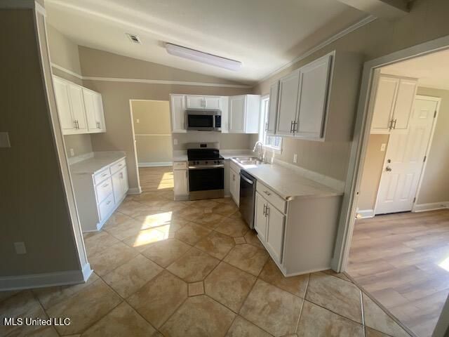 703 Tanglewood Drive, Clinton, MS 39056