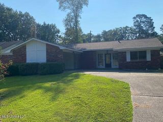 703 Tanglewood Drive, Clinton, MS 39056
