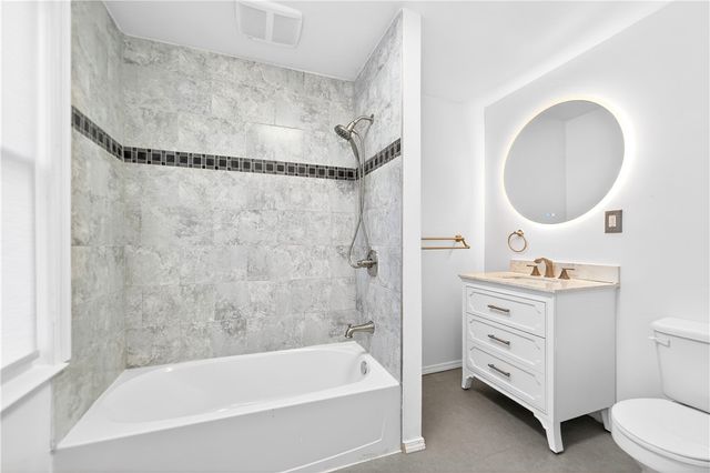 1320 WOODMONT AVENUE, New Kensington, PA 15068