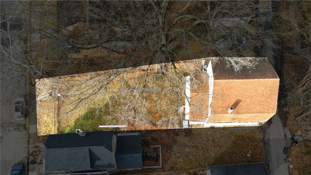 1320 WOODMONT AVENUE, New Kensington, PA 15068