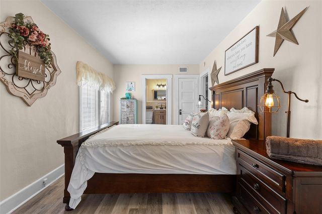 510 S EOLA DRIVE, Orlando, FL 32801