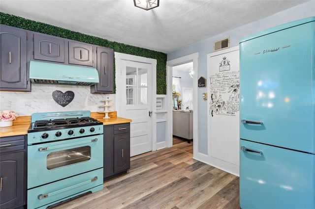 510 S EOLA DRIVE, Orlando, FL 32801