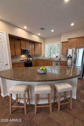 2438 E IRIS Drive, Chandler, AZ 85286