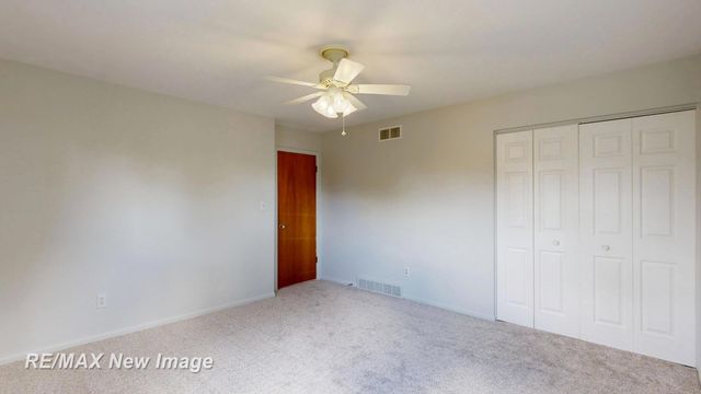 13060 N Linden Road, Vienna Twp, MI 48420