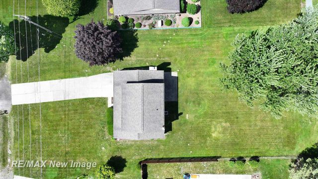 13060 N Linden Road, Vienna Twp, MI 48420
