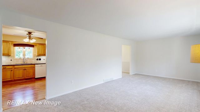 13060 N Linden Road, Vienna Twp, MI 48420