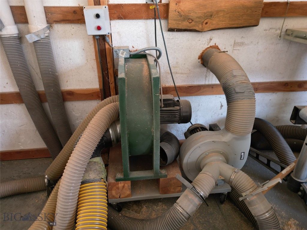 14 Old MT Hwy 10, Cardwell, MT 59721 photo 23