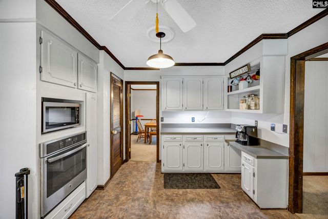 10 Dove Field Court, Hopkins, SC 29061