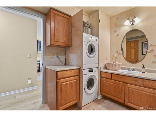 31819 Rocky Village Dr 111, Evergreen, CO 80439