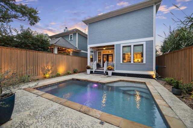 1030 Waverly Street, Houston, TX 77008