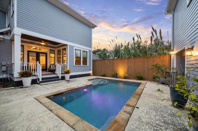 1030 Waverly Street, Houston, TX 77008