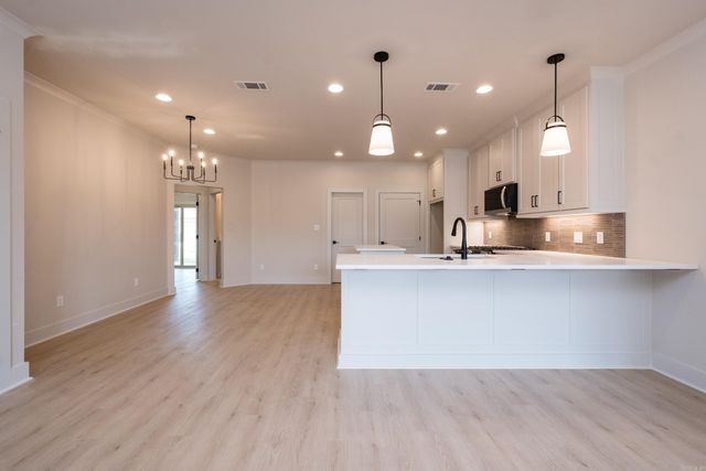 24 Driftwood Lane, Little Rock, AR 72223