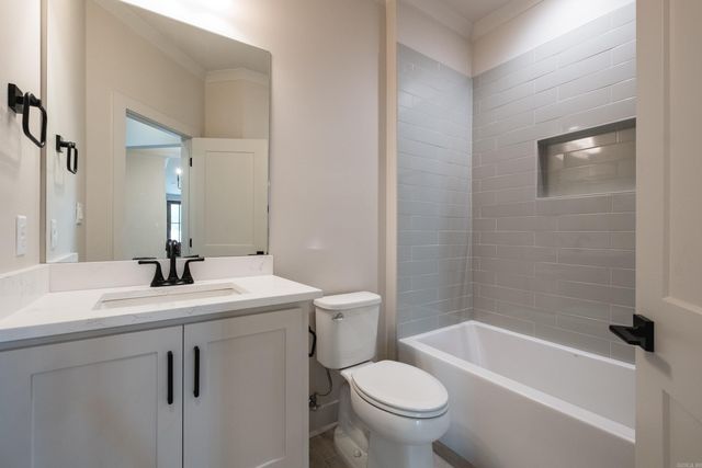 24 Driftwood Lane, Little Rock, AR 72223