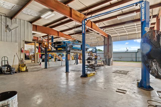 1416 LINDA, Daingerfield, TX 75638
