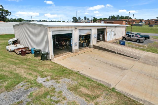 1416 LINDA, Daingerfield, TX 75638