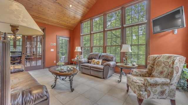14086 St Andrews DRIVE, Valders, WI 54245