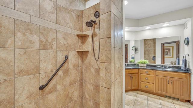 14086 St Andrews DRIVE, Valders, WI 54245