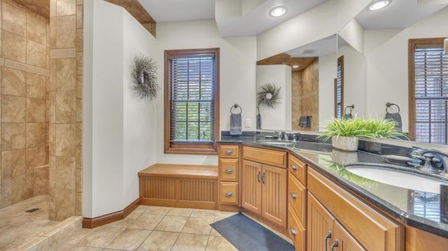 14086 St Andrews DRIVE, Valders, WI 54245