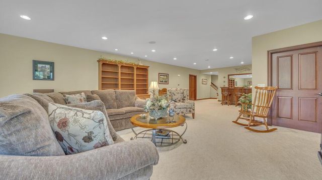 14086 St Andrews DRIVE, Valders, WI 54245