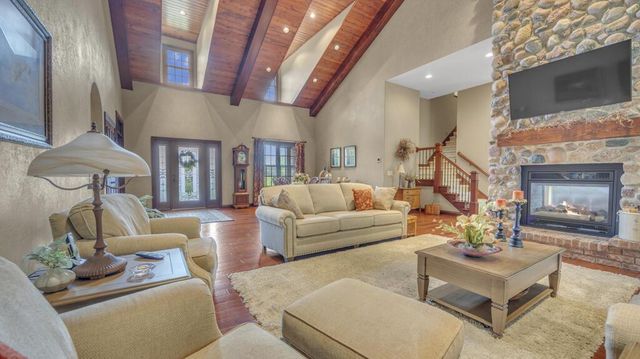 14086 St Andrews DRIVE, Valders, WI 54245