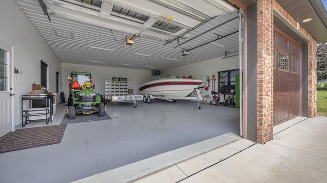 14086 St Andrews DRIVE, Valders, WI 54245