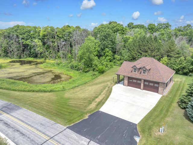 14086 St Andrews DRIVE, Valders, WI 54245